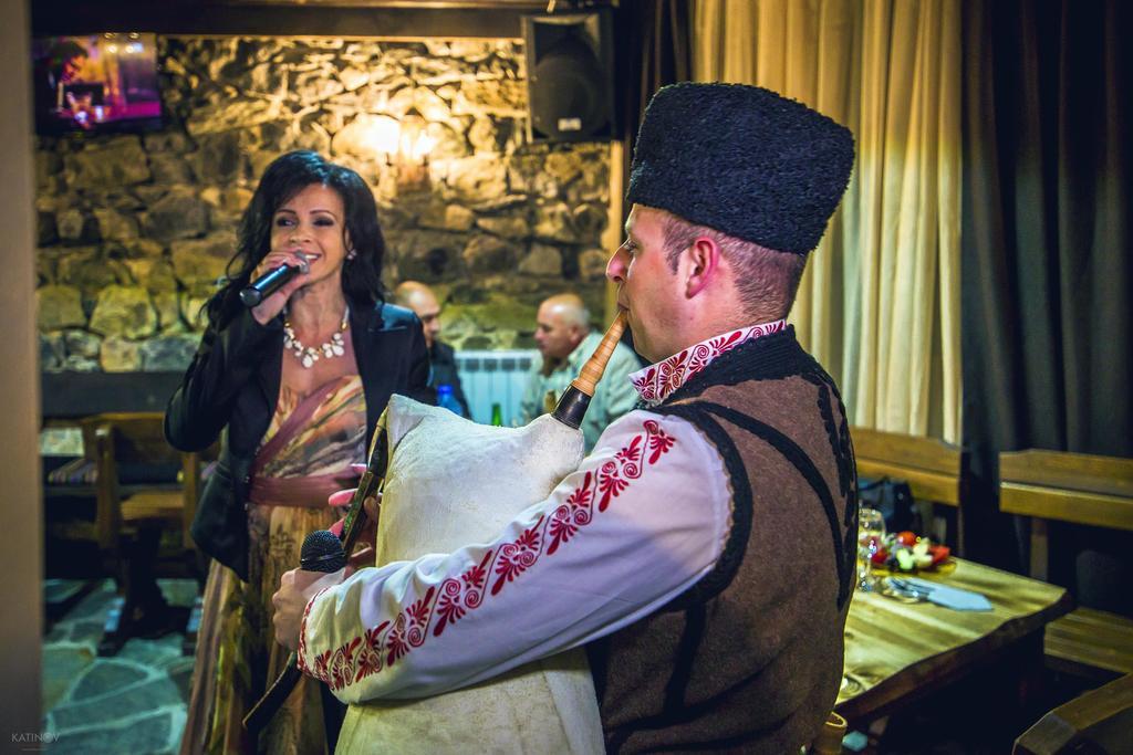 Family Hotel Valchanovata Kashta Fotinovo Екстер'єр фото